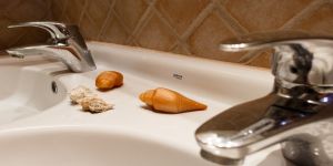 Toilet (2).jpg